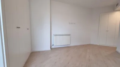 Piso en alquiler en Calle Dulzaina, Número 7, Arroyo de la Encomienda de 800 €<span>/mes</span>