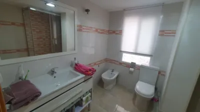 Habitación en alquiler en Calle de Guardamar, Carolinas (Distrito Pla-Carolinas. Alicante - Alacant) de 250 €<span>/mes</span>