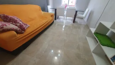 Habitación en alquiler en Calle de Guardamar, Carolinas (Distrito Pla-Carolinas. Alicante - Alacant) de 250 €<span>/mes</span>