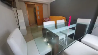 Habitación en alquiler en Calle de Guardamar, Carolinas (Distrito Pla-Carolinas. Alicante - Alacant) de 250 €<span>/mes</span>