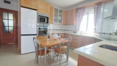 Apartment on Calle de la Cruz de Robles, 17 photo 10