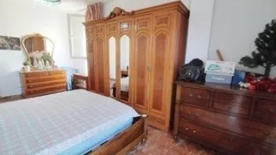 Apartment on Calle de la Cruz de Robles, 17 photo 17