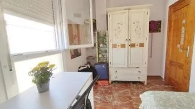 Apartment on Calle de la Cruz de Robles, 17 photo 32