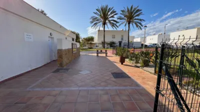 Apartment on Calle Jj Mm Almeria 2005 (Ty) photo 26