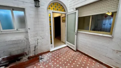 Apartment on Juan Lirola Street photo 12