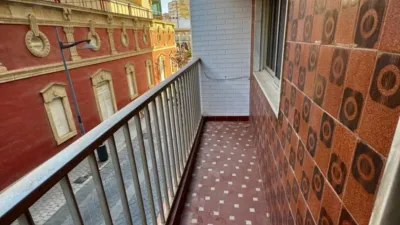 Apartment on Juan Lirola Street photo 4