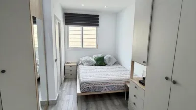 Penthouse on Calle de la Reina photo 12
