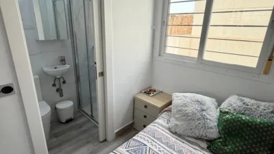 Penthouse on Calle de la Reina photo 16