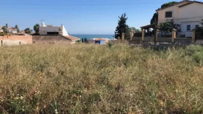 Terreno en alquiler en Calle de Juan Ramón Jiménez, La Cala del Moral (Rincón de la Victoria) de 3.750 €<span>/mes</span>