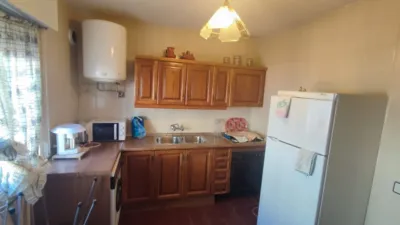 Chalet en venta en Calle de La Constitución, Calera y Chozas de 72.500 €