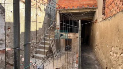 Chalet en venta en Plaza de la Iglesia, Fuentes de Ebro de 66.000 €