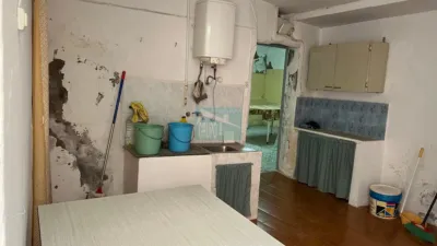 Chalet en venta en Plaza de la Iglesia, Fuentes de Ebro de 66.000 €