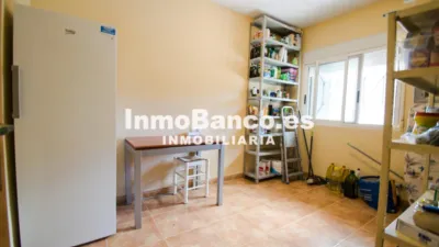 Chalet en alquiler en Calicanto, Chiva de 1.400 €<span>/mes</span>