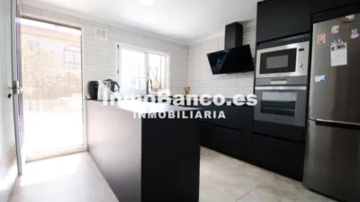 Chalet en alquiler en Calicanto, Chiva de 1.400 €<span>/mes</span>