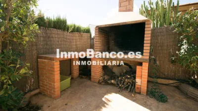 Chalet en alquiler en Calicanto, Chiva de 1.400 €<span>/mes</span>