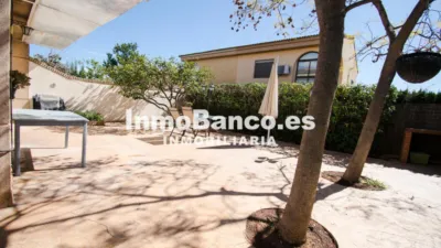 Chalet en alquiler en Calicanto, Chiva de 1.400 €<span>/mes</span>