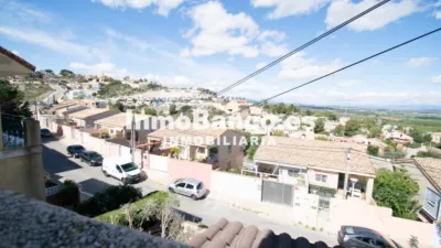 Chalet en alquiler en Calicanto, Chiva de 1.400 €<span>/mes</span>