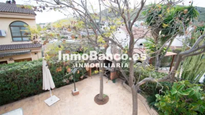 Chalet en alquiler en Calicanto, Chiva de 1.400 €<span>/mes</span>