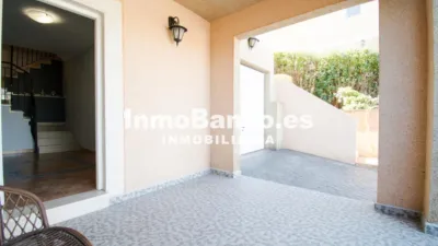 Chalet en alquiler en Calicanto, Chiva de 1.400 €<span>/mes</span>