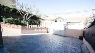 Chalet en alquiler en Calicanto, Chiva de 1.400 €<span>/mes</span>