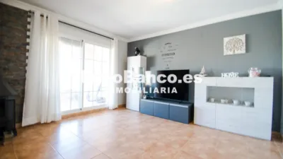 Chalet en alquiler en Calicanto, Chiva de 1.400 €<span>/mes</span>