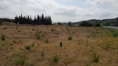 Terreno en alquiler en La Flora, Olesa de Montserrat de 2.500 €<span>/mes</span>