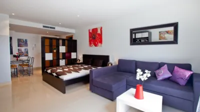 Flat in Centre photo 3