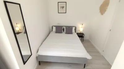 Habitación en alquiler en Calle de Tomàs Valls, La Vila-Centre (Ontinyent) de 200 €<span>/mes</span>