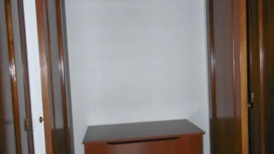 Piso en alquiler en Calle de la Raya Real, Zona Avenida de Juan Diego (Bormujos) de 750 €<span>/mes</span>