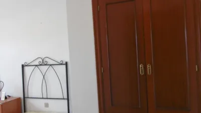 Piso en alquiler en Calle de la Raya Real, Zona Avenida de Juan Diego (Bormujos) de 750 €<span>/mes</span>
