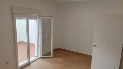 Apartamento en alquiler en Calle de Francisco Carmona Machado, Castilleja de la Cuesta de 700 €<span>/mes</span>