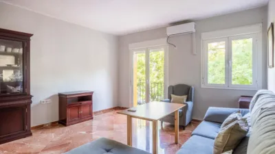 Apartment on Rafael Salgado Street photo 4