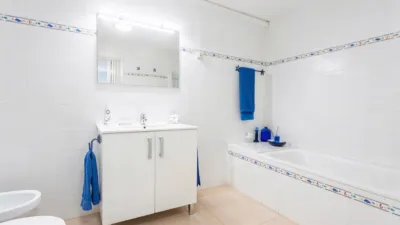 Piso en venta en Parque del Lago - Peri 18, Sur (Castelló de la Plana) de 185.000 €