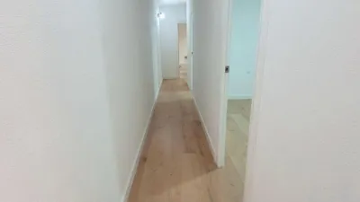 Piso en venta en Avinguda d'Abril, Alcanar de 104.000 €