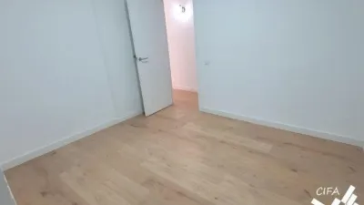 Piso en venta en Avinguda d'Abril, Alcanar de 104.000 €