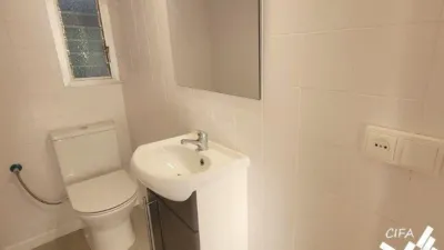 Piso en venta en Avinguda d'Abril, Alcanar de 104.000 €