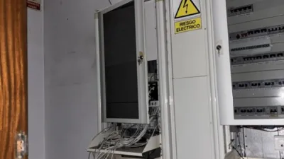 Local comercial en venta en Plaza de España, 13, Cabra de 335.000 €