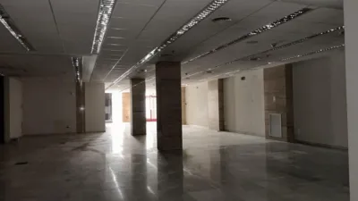 Local comercial en venta en Plaza de España, 13, Cabra de 335.000 €