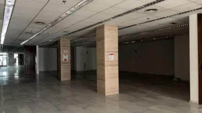 Local comercial en venta en Plaza de España, 13, Cabra de 335.000 €