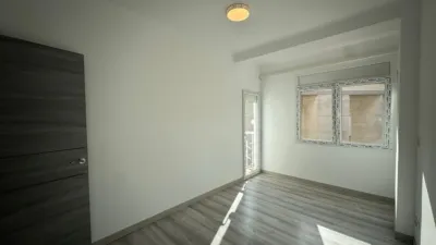 Apartment on Avinguda d'Extremadura photo 37