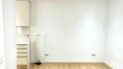 Piso en alquiler en Calle de Santa Saturnina - Imagen 5