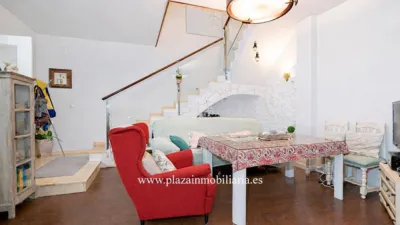 Apartment in El Coso photo 4