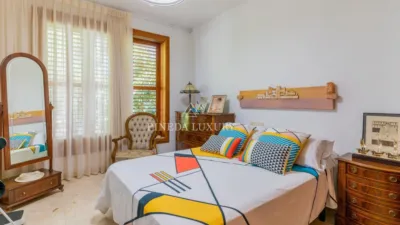 Chalet on Avinguda de Camp de Morvedre photo 17