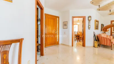 Chalet on Avinguda de Camp de Morvedre photo 53