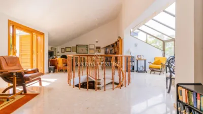 Chalet on Avinguda de Camp de Morvedre photo 7