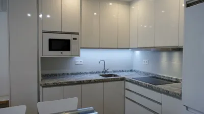 Piso en alquiler en Avenida de Madrid, San Ildefonso (Hospital Real) (Distrito Beiro. Granada Capital) de 785 €<span>/mes</span>