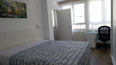 Piso en alquiler en Avenida de Madrid, San Ildefonso (Hospital Real) (Distrito Beiro. Granada Capital) de 785 €<span>/mes</span>