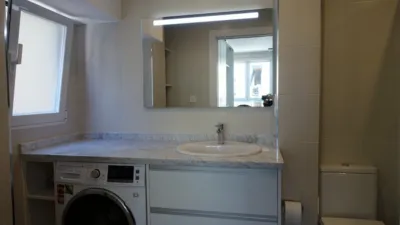 Piso en alquiler en Avenida de Madrid, San Ildefonso (Hospital Real) (Distrito Beiro. Granada Capital) de 785 €<span>/mes</span>