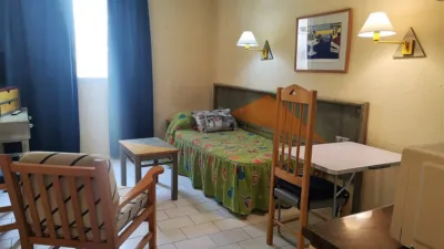 Estudio en alquiler en Avenida de Madrid, San Ildefonso (Hospital Real) (Distrito Beiro. Granada Capital) de 500 €<span>/mes</span>