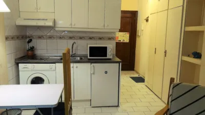 Estudio en alquiler en Avenida de Madrid, San Ildefonso (Hospital Real) (Distrito Beiro. Granada Capital) de 500 €<span>/mes</span>